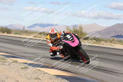 media/Nov-16-2025-Race Pace (Sun) [[8c5fa54630]]/Non Verified Riders (1st 20 Minutes)/3-Turn 3 Inside (11am)/